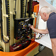 R&ouml;sler: Die B&uuml;hne auf den Bildschirm holen