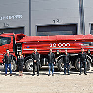KH-Kipper: 20&thinsp;000. Aufbau verl&auml;sst das Werk von KH-Kipper