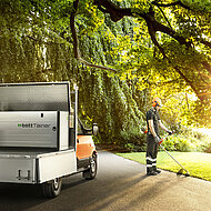 Bott: Ladungssicherung und Laden von Akkus