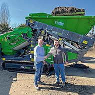 Raupenmobile Siebmaschine im Einsatz