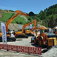 Hyundai-H&auml;ndler Eberle-Hald mit neuem Firmensitz und gro&szlig;er Demoschau