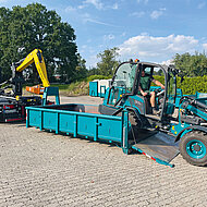 Palfinger: Wenn der flache Container-Aufnahmewinkel z&auml;hlt