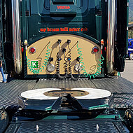 SAF-HOLLAND: Edeltruck mit Extras - Sigi Reil und sein Scania