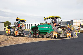 Vögele: Einbaumeister für Kurven
