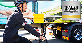 Kögel Road Safety warnt beim Rechtsabbiegen