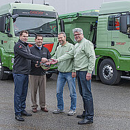 Zehn auf einen Streich &ndash; Unternehmensgruppe Geiger erg&auml;nzt Flotte mit Schwarzm&uuml;ller-Kippern