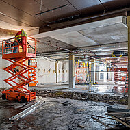 Katapulteffekt &ndash; die untersch&auml;tzte Gefahr bei Hubarbeitsb&uuml;hnen