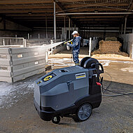 Hei&szlig;wasser-Hochdruck: Reinigungs- und Pflegel&ouml;sungen 