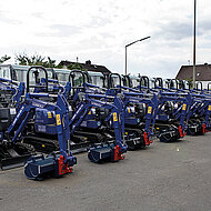 Beyer-Mietservice erweitert mit Kiesel seine Minibagger- und Radladerflotte