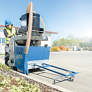 Lissmac: Bordsteinb&uuml;ndiges Schneiden mit Tempo