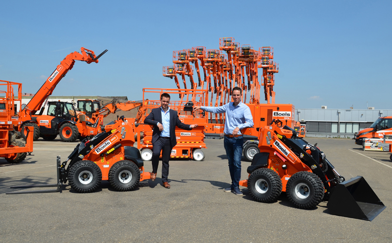 50 GIANT SKIDSTEER-LADER FÜR BOELS RENTAL