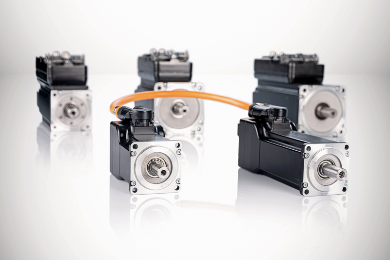 B&R Industrie-Elektronik: Kompakte und motorintegrierte Antriebe